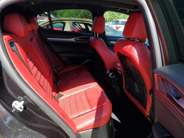 ZASPAKBN5N7D41786 - 2022 ALFA ROMEO STELVIO TI BLACK photo 10