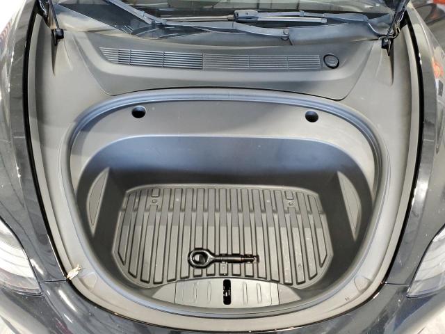 5YJ3E1EA6NF371467 - 2022 TESLA MODEL 3 Սև լուսանկար 11