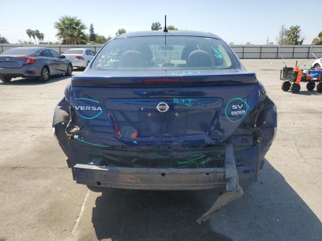 3N1CN7AP4JL878542 - 2018 NISSAN VERSA S BLUE photo 6
