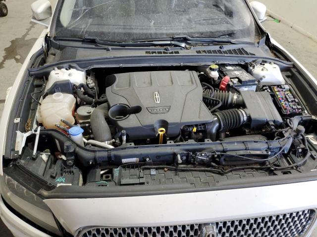 1LN6L9NC4J5617751 - 2018 LINCOLN CONTINENTAL RESERVE WHITE photo 11