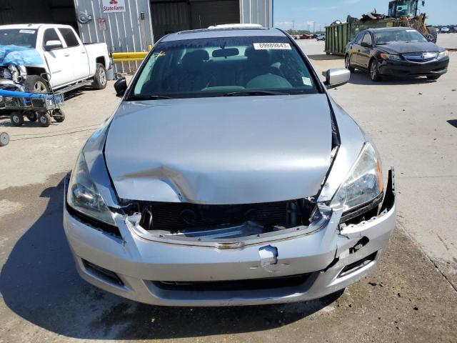 1HGCM665X7A030264 - 2007 HONDA ACCORD EX SILVER photo 5