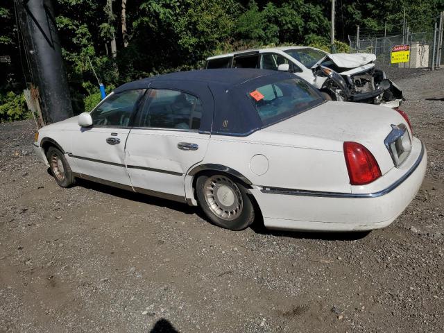 1LNHM81W3YY783851 - 2000 LINCOLN TOWN CAR EXECUTIVE Սպիտակ լուսանկար 2
