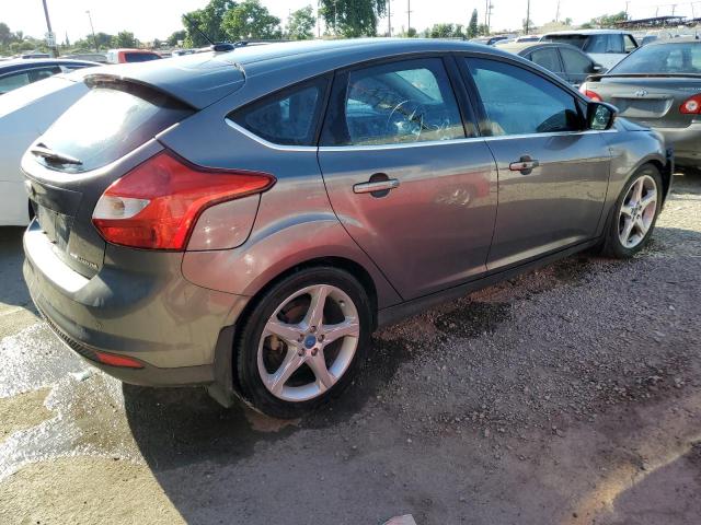 1FAHP3N21CL167731 - 2012 FORD FOCUS TITANIUM GRAY photo 3