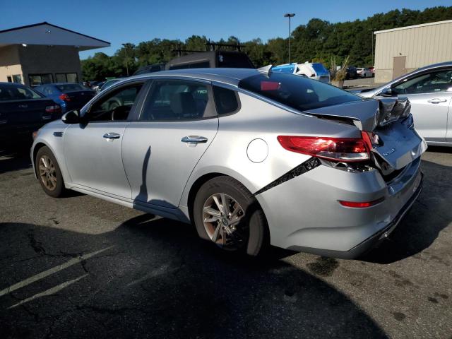 5XXGT4L3XKG341958 - 2019 KIA OPTIMA LX ვერცხლისფერი ფოტო 2