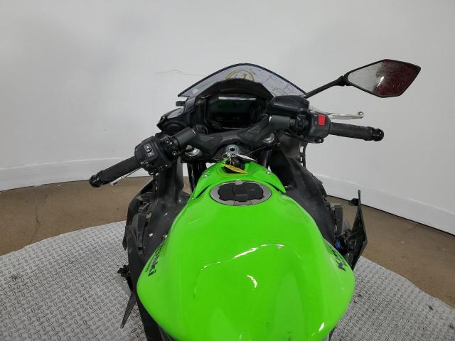 ML5EXEP1XRDAB2667 - 2024 KAWASAKI EX650 P GREEN photo 7