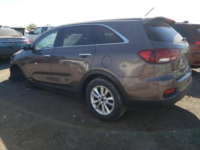 5XYPGDA59KG449802 - 2019 KIA SORENTO LX BROWN photo 2