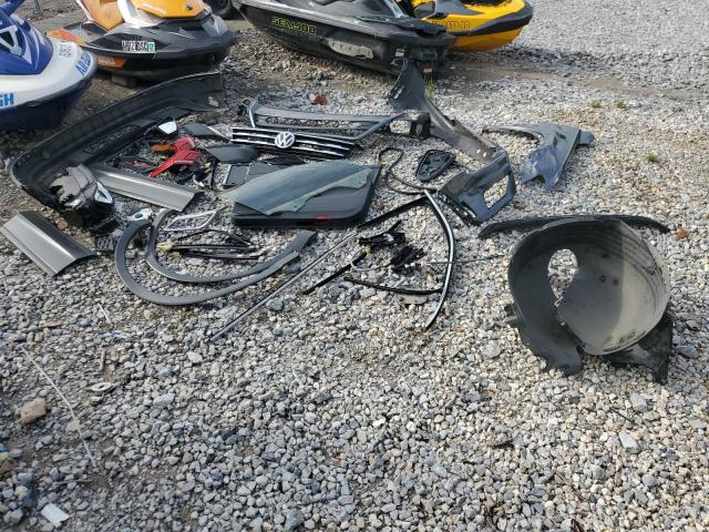 3VV3B7AX2KM025608 - 2019 VOLKSWAGEN TIGUAN SE Boz foto 13