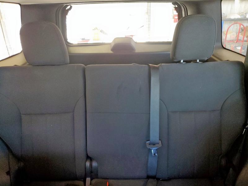 1C4PJMAK5CW142526 - 2012 JEEP LIBERTY SPORT SILVER photo 10