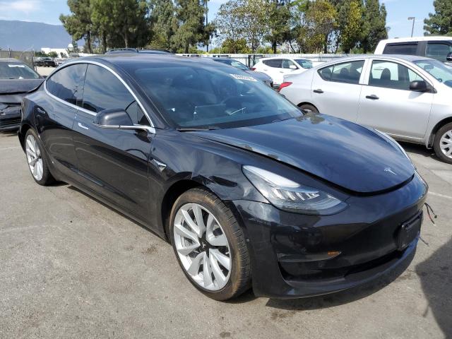 5YJ3E1EA8JF071097 - 2018 TESLA MODEL 3 Siyah fotoğraf 4