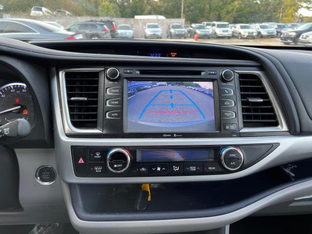 5TDJKRFH8ES052478 - 2014 TOYOTA HIGHLANDER XLE GREEN photo 12