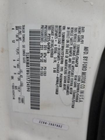 1LNHM81W61Y724590 - 2001 LINCOLN TOWN CAR EXECUTIVE WHITE photo 12