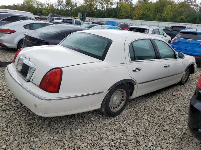 1LNHM81W61Y724590 - 2001 LINCOLN TOWN CAR EXECUTIVE WHITE photo 3