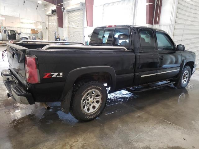 1GCEK19B05Z112441 - 2005 CHEVROLET SILVERADO K1500 BLACK photo 3