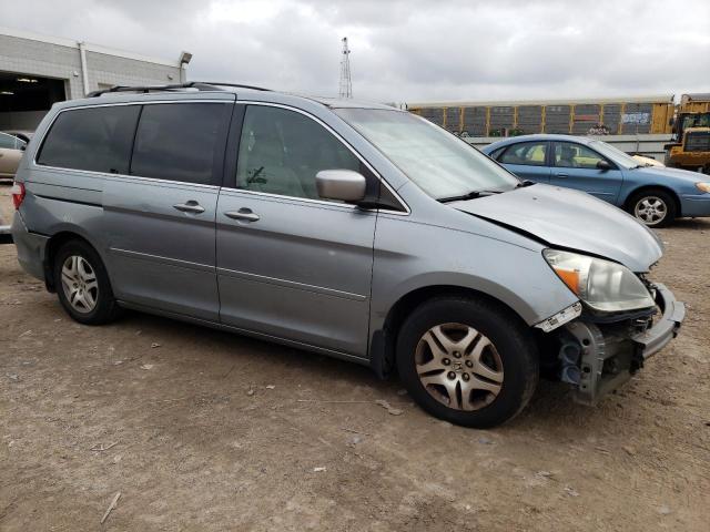 5FNRL387X5B077498 - 2005 HONDA ODYSSEY EXL GRAY photo 4