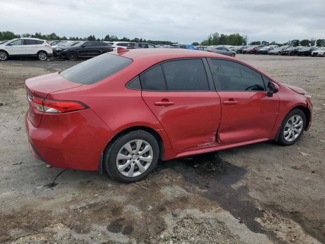 JTDEPRAEXLJ111878 - 2020 TOYOTA COROLLA LE RED photo 3