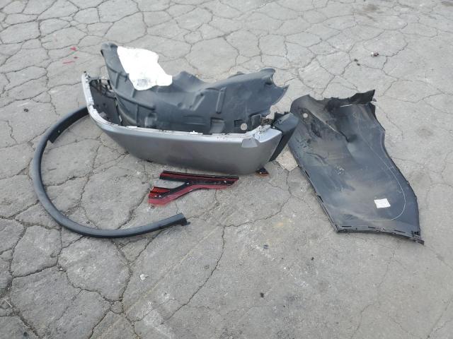 1C4HJXEN8JW142494 - 2018 JEEP WRANGLER UNLIMITED SAHARA SILVER photo 12