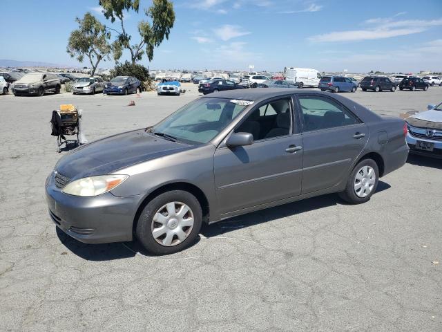 2002 TOYOTA CAMRY LE, 