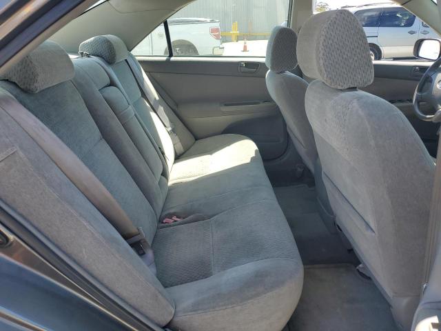 4T1BE32K12U541821 - 2002 TOYOTA CAMRY LE GRAY photo 10