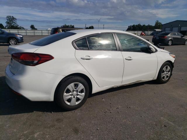 3KPFK4A76HE067812 - 2017 KIA FORTE LX WHITE photo 3