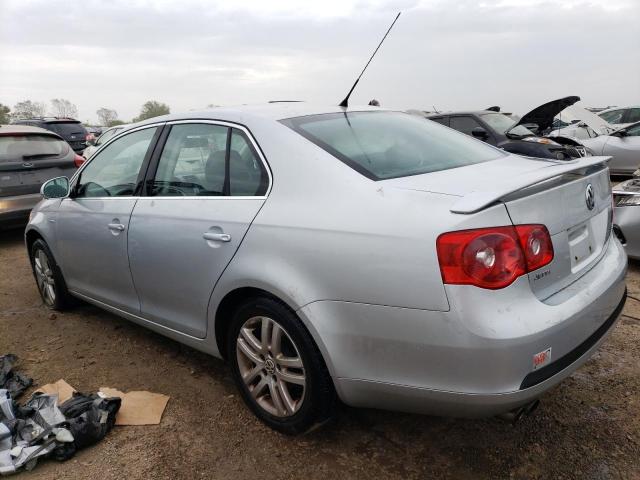 3VWEF71K67M156741 - 2007 VOLKSWAGEN JETTA WOLFSBURG SILVER photo 2