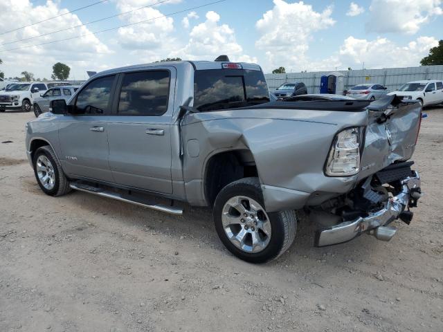 1C6SRFFT8KN669004 - 2019 RAM 1500 BIG HORN/LONE STAR SILVER photo 2