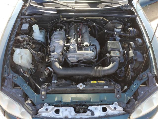 JM1NB353310212929 - 2001 MAZDA MX-5 MIATA BASE GREEN photo 11