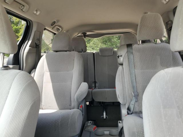 5TDKZ3DC0KS982049 - 2019 TOYOTA SIENNA LE 银色 照片 10