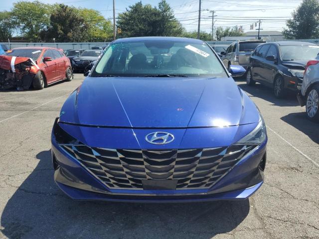 5NPLN4AG8NH067330 - 2022 HYUNDAI ELANTRA SEL BLUE photo 5