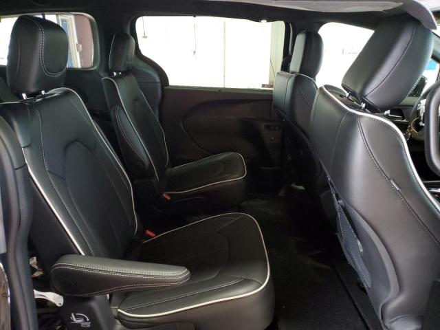 2C4RC3GG6SR595982 - 2025 CHRYSLER PACIFICA LIMITED BLACK photo 10