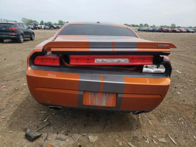 2B3CJ7DJXBH583313 - 2011 DODGE CHALLENGER SRT-8 ORANGE photo 6