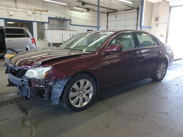 2005 TOYOTA AVALON XL, null
