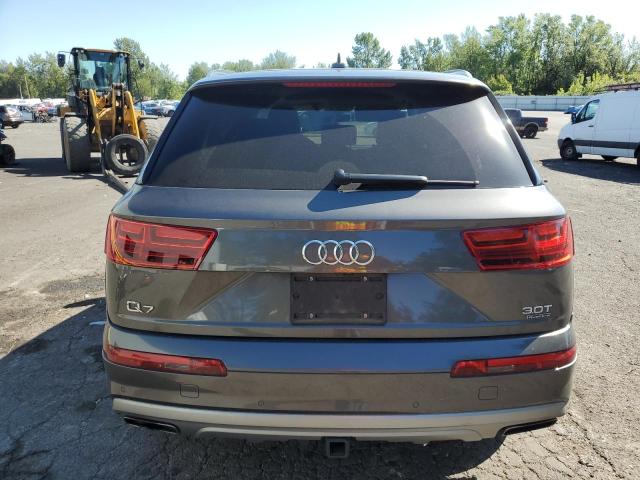 WA1VAAF7XJD030964 - 2018 AUDI Q7 PRESTIGE GRAY photo 6