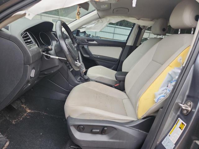 3VV3B7AX2JM024764 - 2018 VOLKSWAGEN TIGUAN SE Темно-сірий фото 7