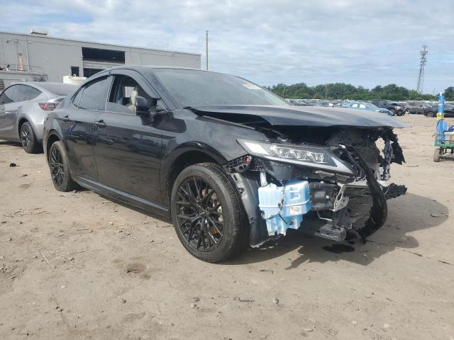 JTNB11HK2J3043932 - 2018 TOYOTA CAMRY L BLACK photo 4