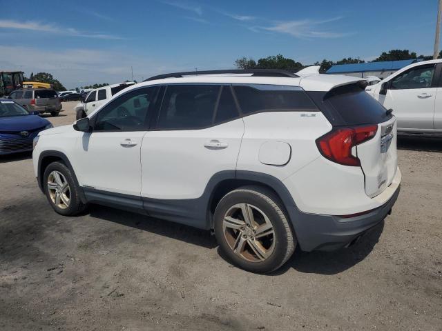 3GKALMEX6JL413557 - 2018 GMC TERRAIN SLE WHITE photo 2