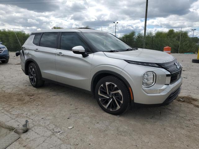 JA4J4TA83NZ013806 - 2022 MITSUBISHI OUTLANDER ES SILVER photo 4