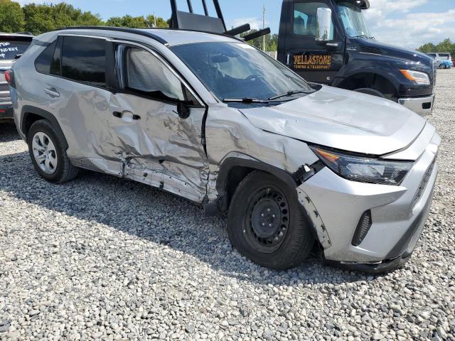 2T3F1RFV7LC112813 - 2020 TOYOTA RAV4 LE SILVER photo 4