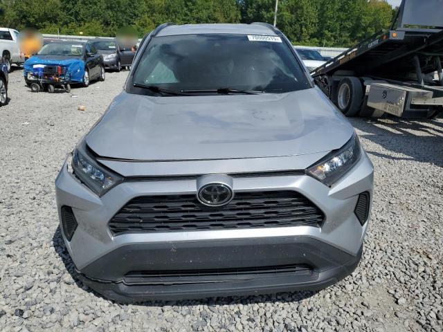2T3F1RFV7LC112813 - 2020 TOYOTA RAV4 LE SILVER photo 5