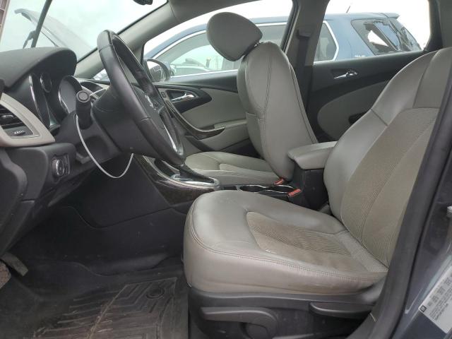 1G4PP5SK7D4111046 - 2013 BUICK VERANO GRAY photo 7