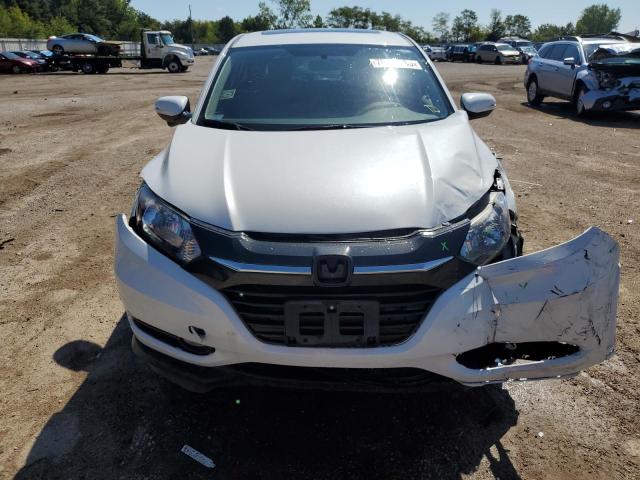 3CZRU6H59JM713549 - 2018 HONDA HR-V EX WHITE photo 5