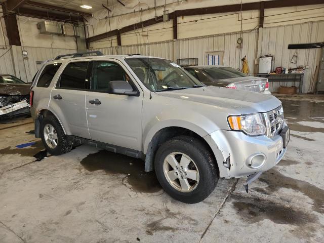 1FMCU9DG8CKB88817 - 2012 FORD ESCAPE XLT Gümüş foto 4
