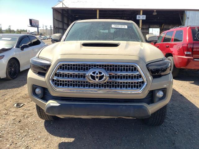 3TMAZ5CNXHM045468 - 2017 TOYOTA TACOMA DOUBLE CAB BEIGE photo 5