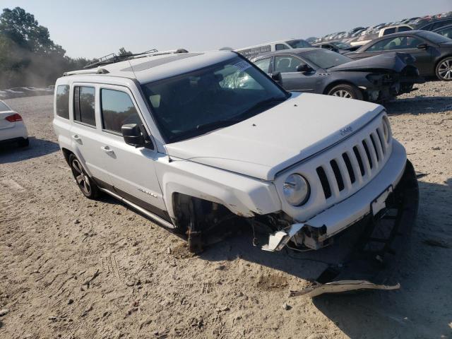 1C4NJPFA1GD741353 - 2016 JEEP PATRIOT LATITUDE WHITE photo 4