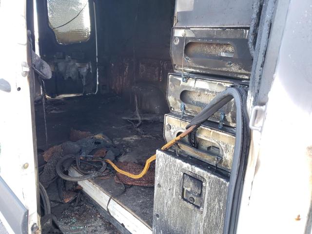 WD3BE7DC7F5975222 - 2015 MERCEDES-BENZ SPRINTER 2500 WHITE photo 10