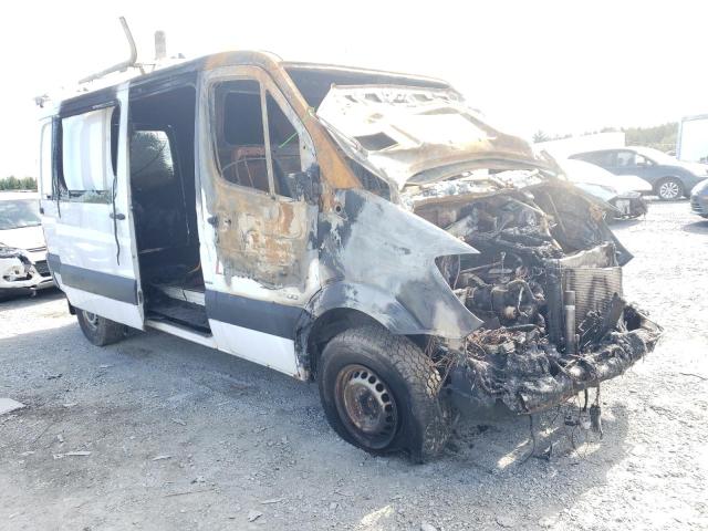 WD3BE7DC7F5975222 - 2015 MERCEDES-BENZ SPRINTER 2500 WHITE photo 4