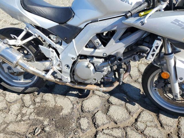 JS1VP53A832103477 - 2003 SUZUKI SV650 SILVER photo 7