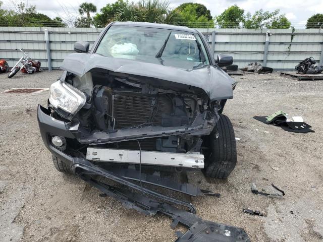 5TFRX5GN3JX107618 - 2018 TOYOTA TACOMA ACCESS CAB ნაცრისფერი ფოტო 5