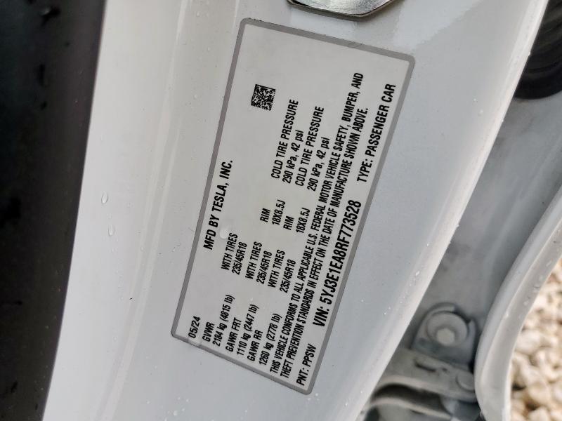 5YJ3E1EA8RF773528 - 2024 TESLA MODEL 3 Blanc photo 12