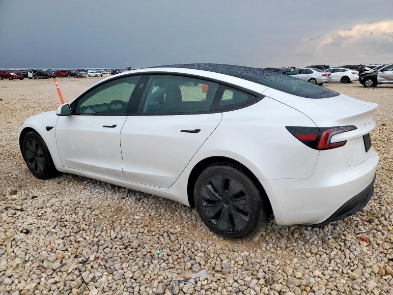 5YJ3E1EA8RF773528 - 2024 TESLA MODEL 3 Blanc photo 2