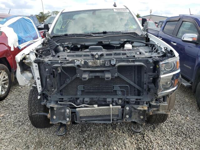 2GC2KREG9K1227708 - 2019 CHEVROLET SILVERADO K2500 HEAVY DUTY WHITE photo 5